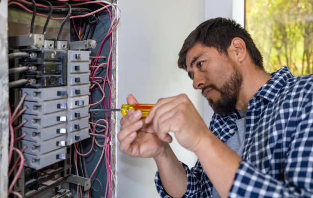 Best Industrial Electrical Services  in Altoona, PA
